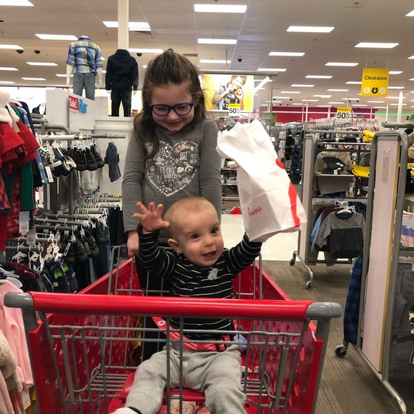 Meet your Posher, Kait - Picture 5 of 8